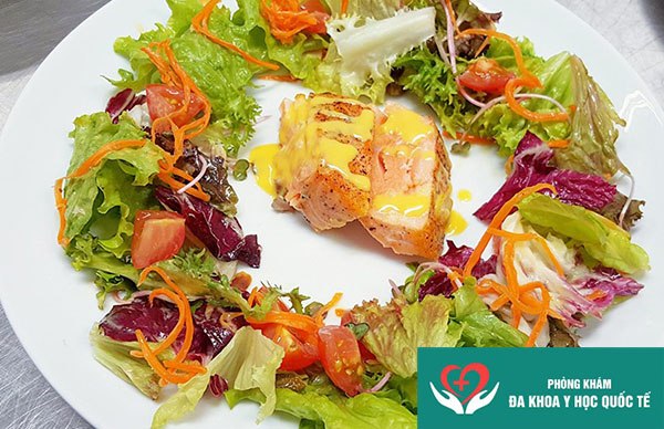 Thực đơn giảm cân từ cá hồi - salad cá hồi