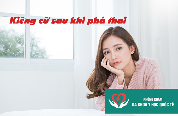 Phá thai xong có được gội đầu không? - Y Học Quốc Tế